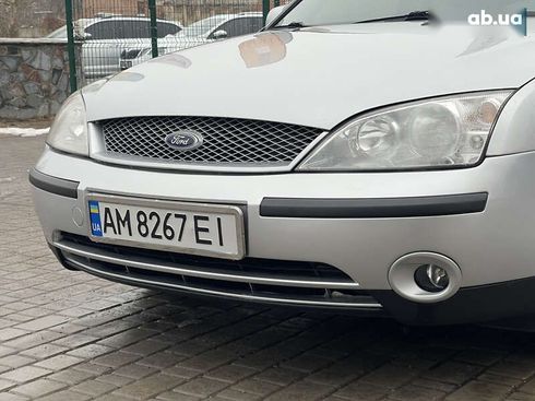 Ford Mondeo 2001 - фото 10