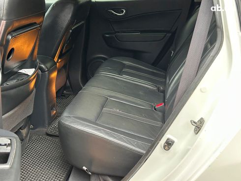 Renault Koleos 2011 белый - фото 14