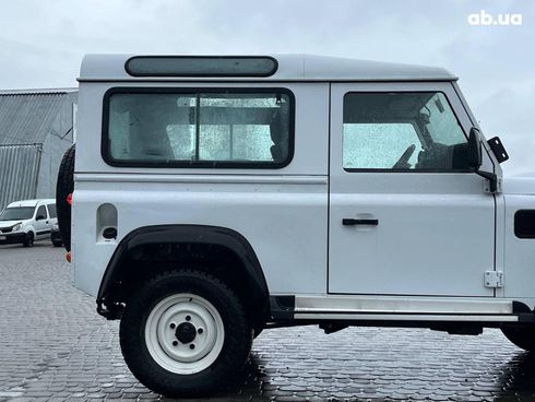 Land Rover Defender 2013 белый - фото 6