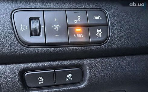 Kia Niro 2019 - фото 15