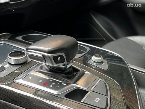 Audi Q7 2016 черный - фото 40
