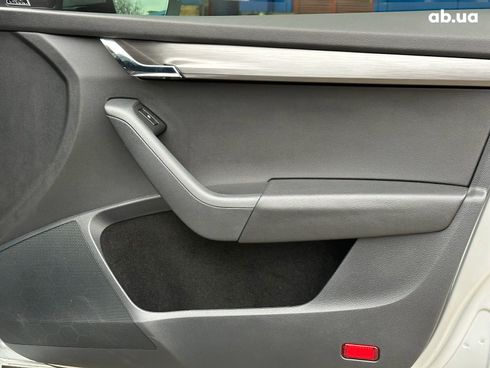 Skoda Octavia 2018 серый - фото 20