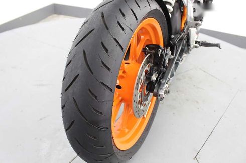 KTM 380 2014 - фото 25