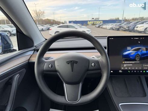 Tesla Model Y 2024 - фото 15