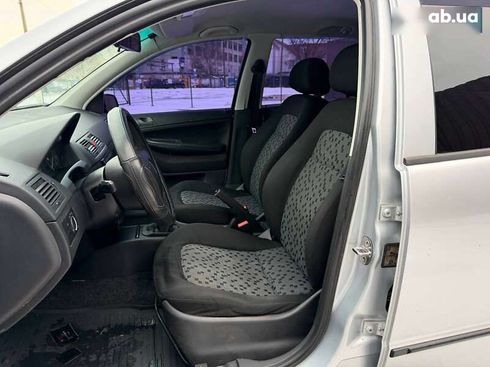 Skoda Fabia 2007 - фото 8