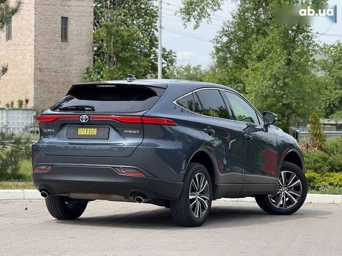 Toyota Venza 2021 - фото 17