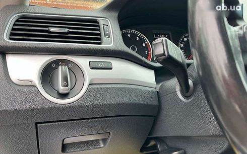 Volkswagen Passat 2013 - фото 13