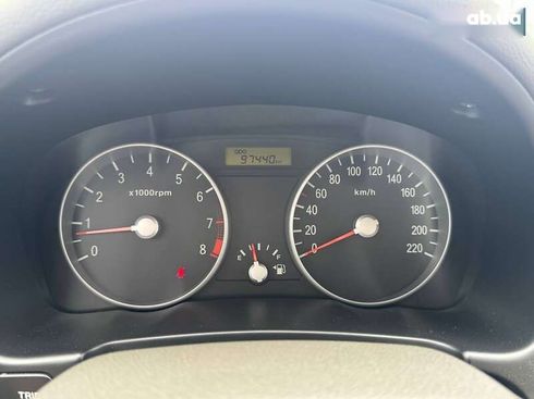 Hyundai Accent 2010 - фото 15