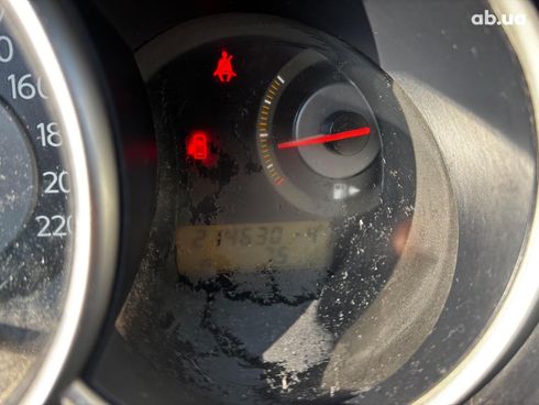 Nissan Tiida 2008 серый - фото 22