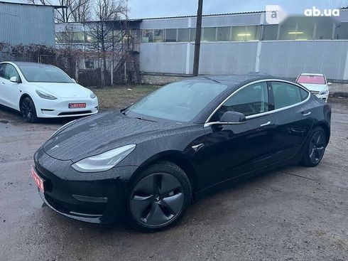 Tesla Model 3 2020 - фото 5