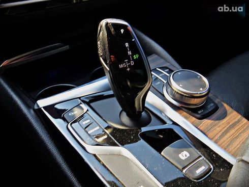 BMW 5 серия 2019 - фото 26