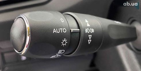 Peugeot 308 2020 - фото 12
