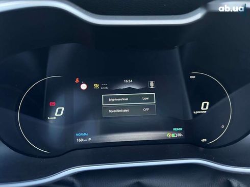 MG ZS EV 2022 - фото 29