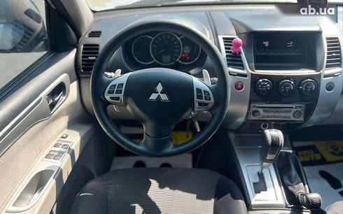 Mitsubishi Pajero Sport 2011 - фото 15
