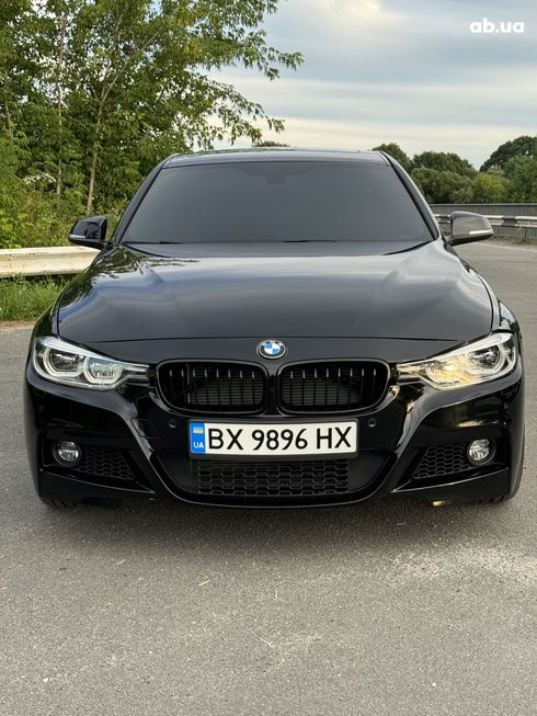BMW 3 серия 2017 черный - фото 3