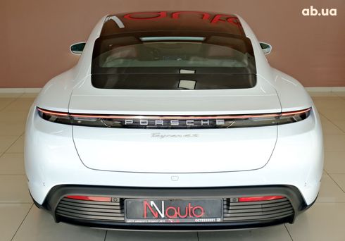 Porsche Taycan 2022 белый - фото 6