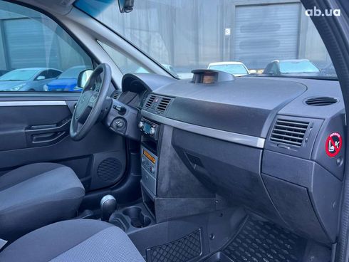 Opel Meriva 2003 серый - фото 39