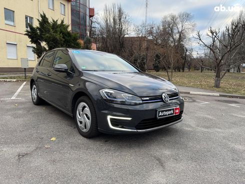 Volkswagen e-Golf 2020 серый - фото 3