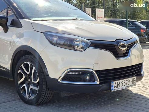 Renault Captur 2015 - фото 8