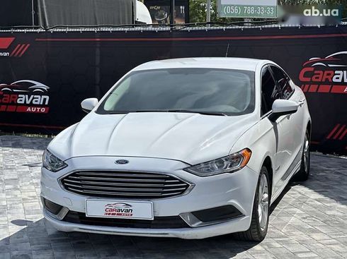 Ford Fusion 2018 - фото 20