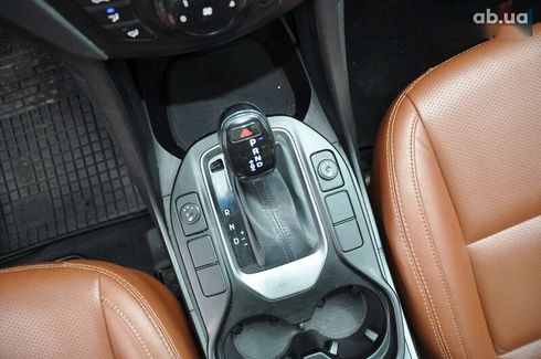 Hyundai Santa Fe 2013 - фото 18