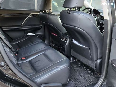 Lexus RX 2018 - фото 23
