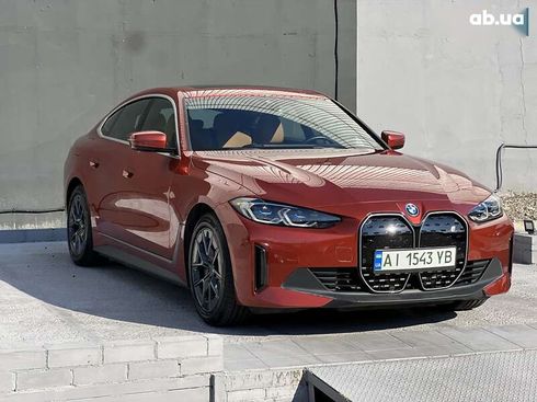 BMW i4 2022 - фото 3
