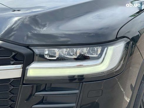 Toyota Land Cruiser 2022 - фото 21
