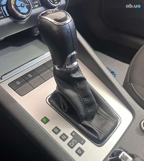 Skoda Octavia 2018 - фото 21