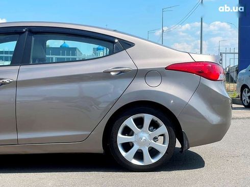 Hyundai Elantra 2013 - фото 14
