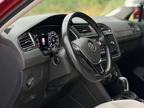 Volkswagen Tiguan 2018 - фото 13