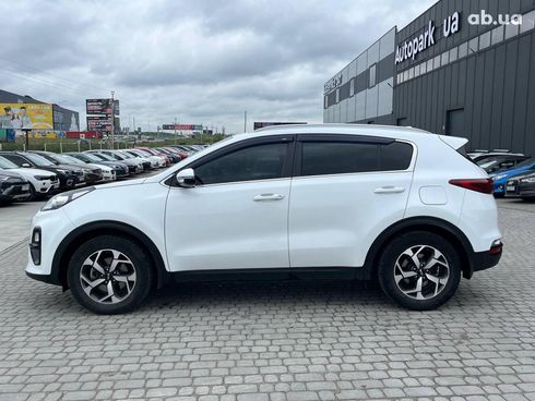 Kia Sportage 2018 белый - фото 7