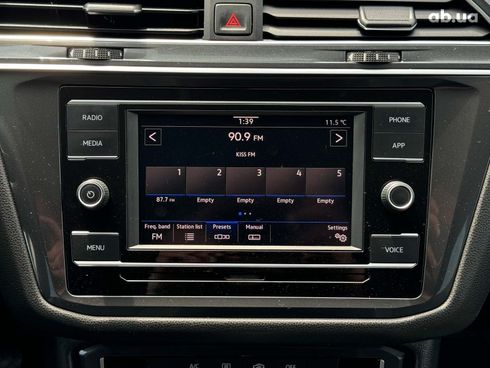 Volkswagen Tiguan 2019 черный - фото 31