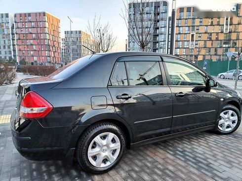 Nissan Tiida 2012 - фото 22