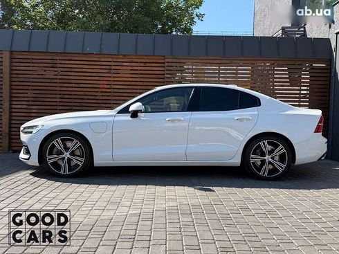 Volvo S60 2020 - фото 4