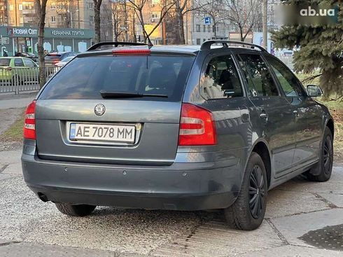 Skoda Octavia 2004 - фото 9