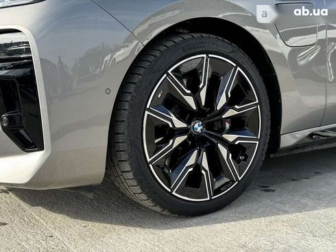 BMW 7 серия 2023 - фото 9