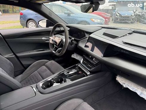Audi E-Tron 2023 - фото 14