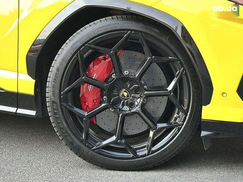 Lamborghini Urus 2019 - фото 30