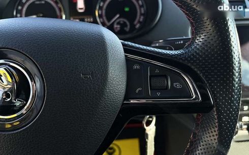 Skoda Octavia 2018 - фото 15