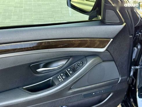 BMW 5 серия 2015 - фото 23