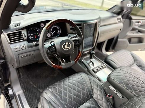 Lexus LX 2008 - фото 16