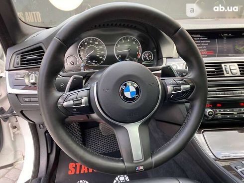 BMW 5 серия 2015 - фото 16