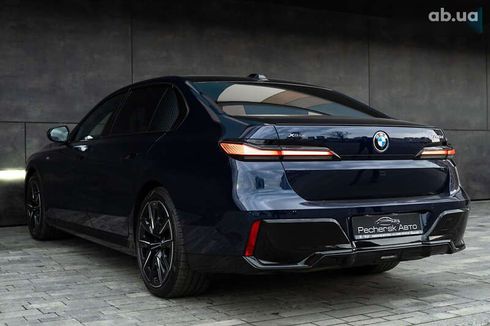 BMW 7 серия 2023 - фото 14