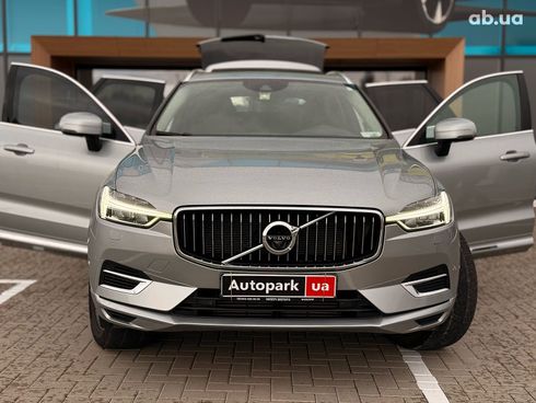 Volvo XC60 2018 серый - фото 37