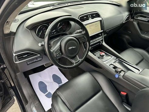 Jaguar F-Pace 2018 - фото 9