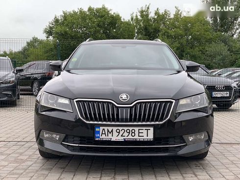 Skoda Superb 2016 - фото 4