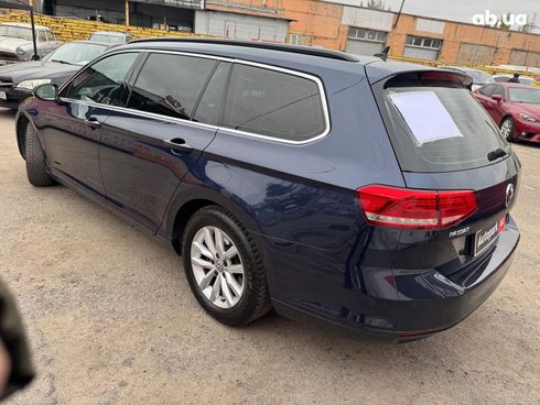 Volkswagen passat b8 2015 синий - фото 3