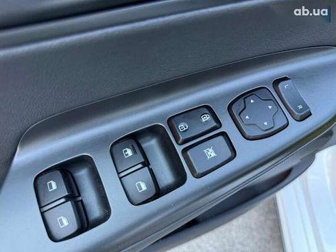 Hyundai Kona 2021 - фото 23