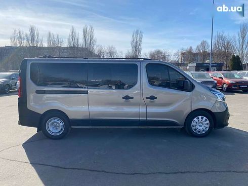 Renault Trafic 2020 - фото 6